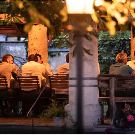 אורחן Pilgerhaus Bergen *